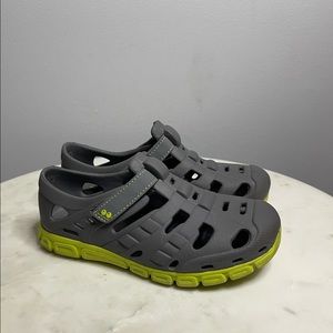 Stride rite boys land and water shoe